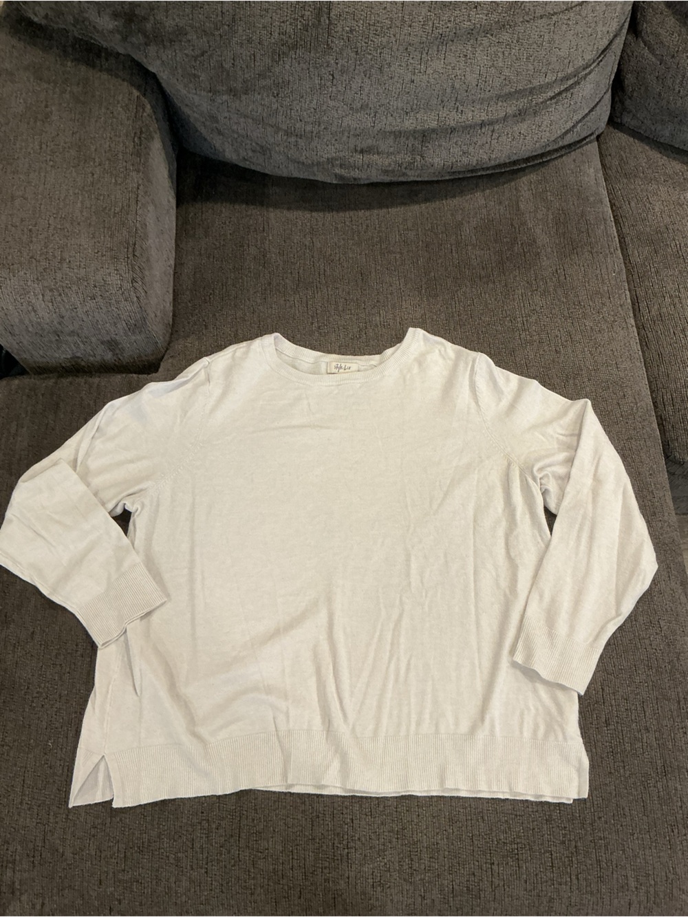Light Cream Long Sleeve Pullover Sweater